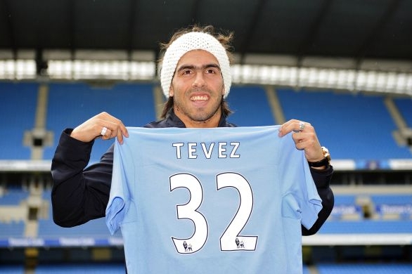 Carlos Tévez. Jedna z letních posil Manchesteru City. Carlos Tévez. Jedna z letních posil Manchesteru City.