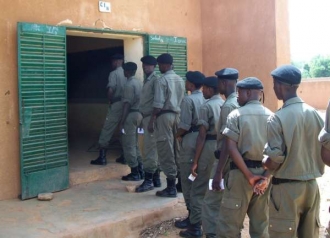 Bezpečnostní složky hlasovaly v referendu už předem, 3. srpna.