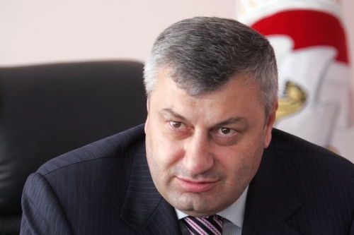 Jihoosetský prezident Eduard Kokojev.