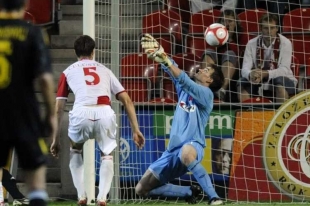 Klíčový moment odvety v Edenu: Tiraspol vyrovnal, Slavia je vyřazena.