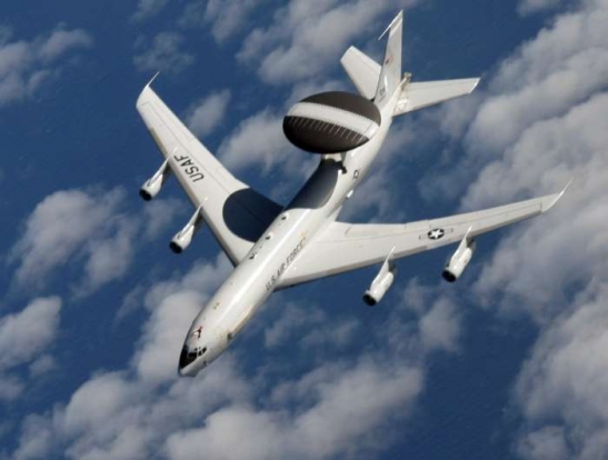 Nad Kolumbii mají operovat i letouny AWACS. Nad Kolumbii mají operovat i letouny AWACS.