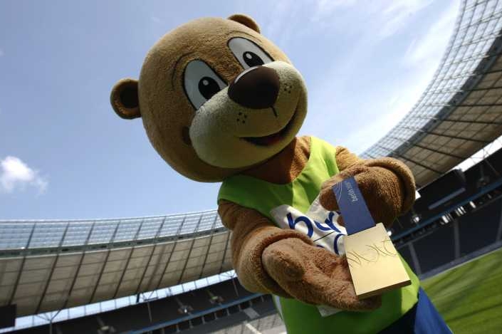 Maskot atletického šampionátu v Berlíně. Maskot atletického šampionátu v Berlíně.