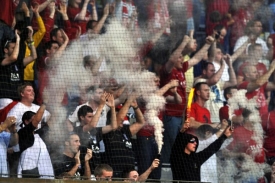 Souboj fotbalistů Olomouce a Aberdeenu prov&aacute;zely nepokoje.