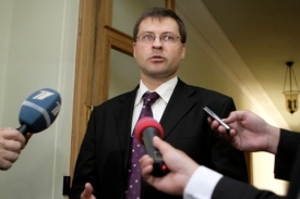 Valdis Dombrovskis, loty&scaron;sk&yacute; premi&eacute;r.