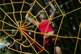 Lanové centrum Monkey park ve Špindlerově Mlýně.