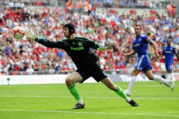Petr Čech věří, že Chelsea vyhraje titul.