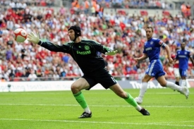 Petr Čech věří, že Chelsea vyhraje titul.