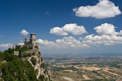 San Marino se chce kromě turistiky proslavit také vínem.