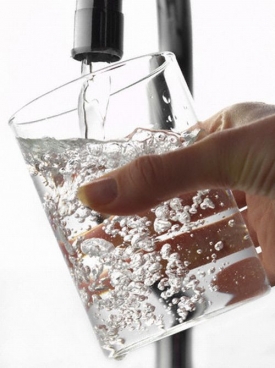 Nastavení smluv nevede soukromé společnosti k šetření.