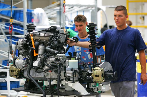 Stát chce podnikům dopřát čtyřdenní pracovní týden.