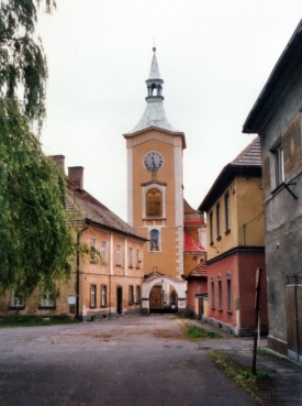 Kostel narozen&iacute; Panny Marie.