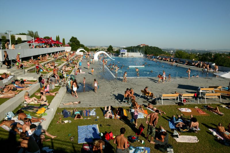 Kvalita vody je ve většině míst v ČR dobrá.