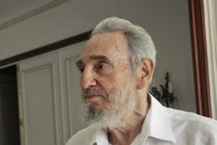 Fidel Castro stále žije a funguje.