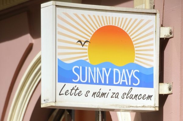 CK Sunny Days přiznala problémy a omluvila se. CK Sunny Days přiznala problémy a omluvila se.
