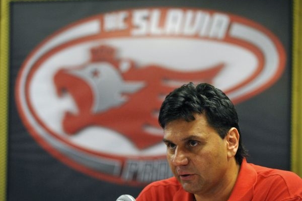 Kouč a generální manažer hokejistů pražské Slavie Vladimír Růžička.