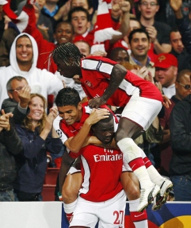 Fotbalisté Arsenalu splnili roli favorita a postoupili.