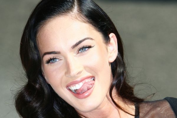 Americká herečka Megan Foxová je přirovnávána k Angelině Jolie.