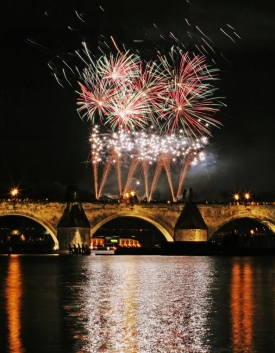 Pyro Music Laser Fest.