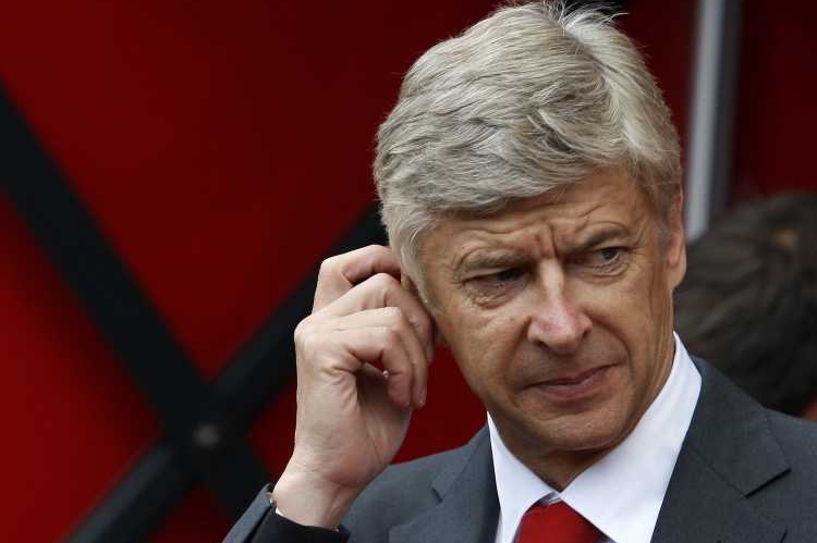 Arséne Wenger, kouče fotbalsitů Arsenalu. Arséne Wenger, kouče fotbalsitů Arsenalu.