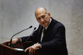 Ehud Olmert na sv&eacute;m posledn&iacute;m projevu před Knesetem.