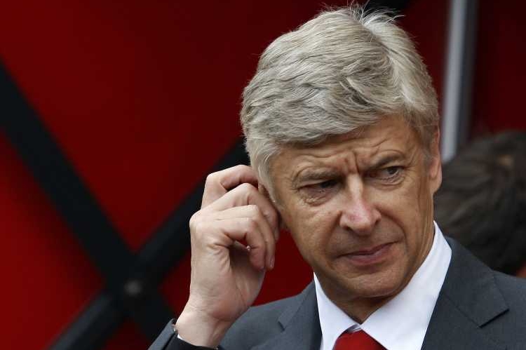 Arséne Wenger, kouč fotbalistů Arsenalu.