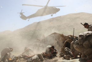 Američtí veteráni z Afghánistánu kouřit nepřestávají. Naopak.