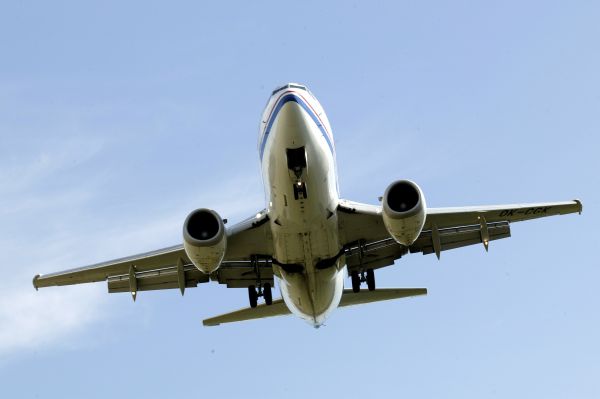 Letecké společnosti na světě prodělaly v pololetí 6 miliard dolarů
