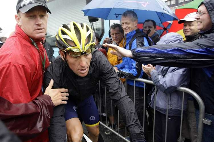 Americký cyklista Lance Armstrong.