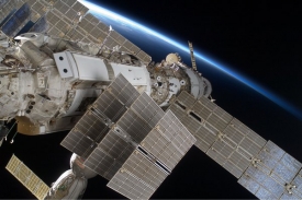 Instalace nov&yacute;ch prvků na pl&aacute;&scaron;ť ISS zůstala nedokončena.