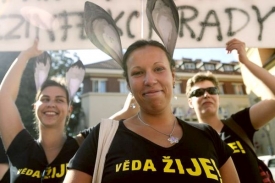 Proti vládní Radě pro výzkum a vývoj se konaly už tři demonstrace.