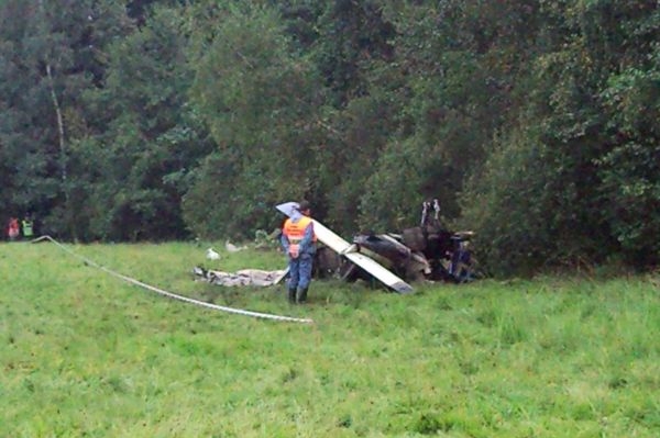 Letadlo mělo údajně technické problémy a na místě byla od rána mlha.