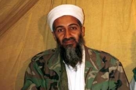 Bin Ládin se už na žádném videu delší dobou neobjevil. Je naživu? Bin Ládin se už na žádném videu delší dobou neobjevil. Je naživu?