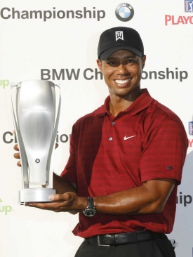 Tiger Woods s trofej&iacute;.