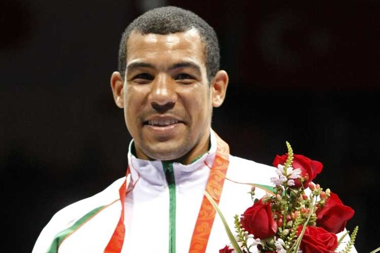 Irský boxer Darren Sutherland byl nalezen mrtvý ve svém bytě v Londýně