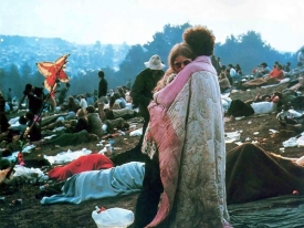 T&eacute;hle festivalov&eacute; atmosf&eacute;ry si ve filmu moc neužijete.