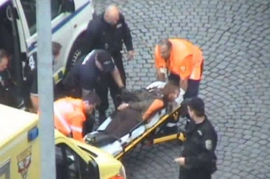 Ženu museli o&scaron;etřit z&aacute;chran&aacute;ři. Skončila na psychiatrii