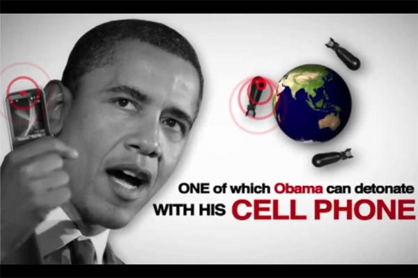 Kolem Země krouží tři atomovky. Jednu může Obama odpálit mobilem. Kolem Země krouží tři atomovky. Jednu může Obama odpálit mobilem.