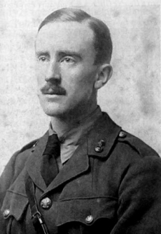 JRR Tolkien v roce 1916.