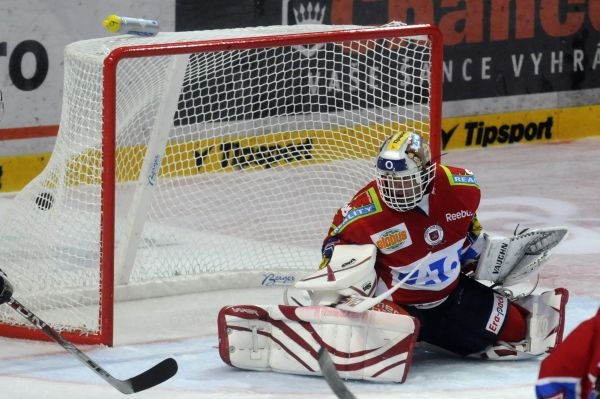 Dominik Hašek Dominik Hašek