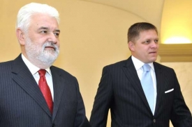 Slovenský premiér Fico a jeho srbský kolega Cvetkovič.