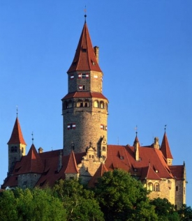 Hrad Bouzov. Ilustračn&iacute; foto.