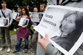 Natalije Estěmirovová byla před dvěma měsíci zavražděna.