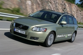 Volvo V50 1,6d Drive stojí od 630 tisíc korun.