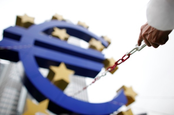 EBRD od členských zemí požaduje dalších deset miliard eur. EBRD od členských zemí požaduje dalších deset miliard eur.