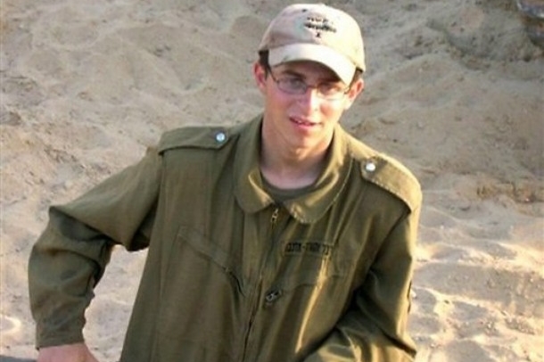 Izrael čeká zprávu, že je Gilad Šalit naživu.