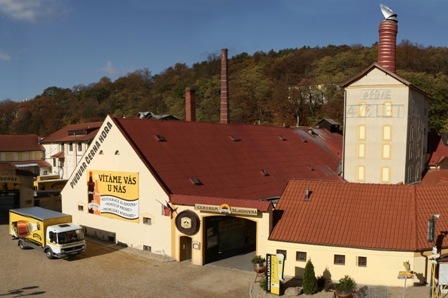 Značku Černohorské pivo chce firma umístit na všechny pivní etikety. Značku Černohorské pivo chce firma umístit na všechny pivní etikety.