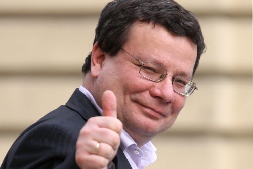 Alexandr Vondra má našlápnuto do Bruselu. 