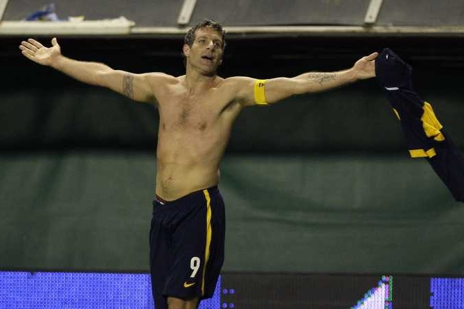 Martin Palermo, autor nevšedního gólu.