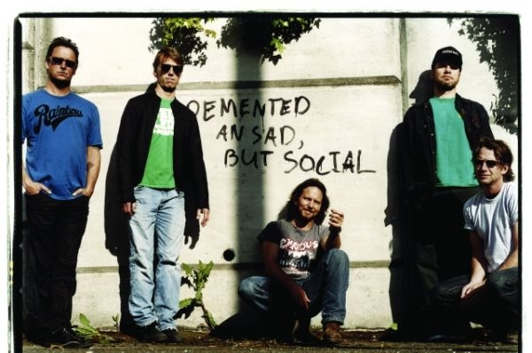 Ztratily nepřítele, ale na síle hudebního sdělení jim to neubralo. Ztratily nepřítele, ale na síle hudebního sdělení jim to neubralo.