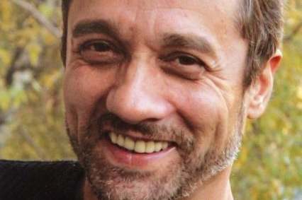 Šestapadesátiletý disident a novinář Alexander Podrabinek.